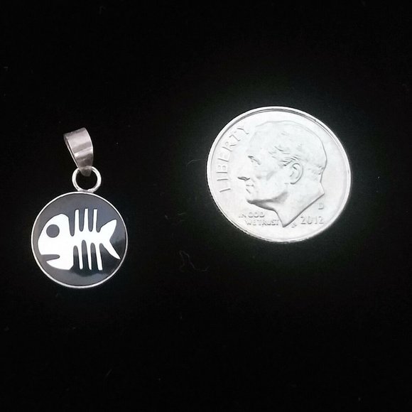 STERLING SILVER 925 Skeleton new black white pendant - Picture 2 of 5
